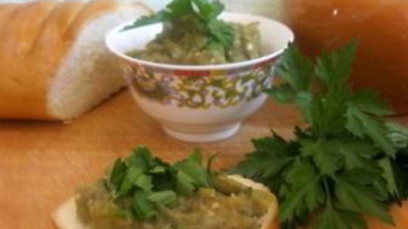 дип из запеченных баклажанов и перца