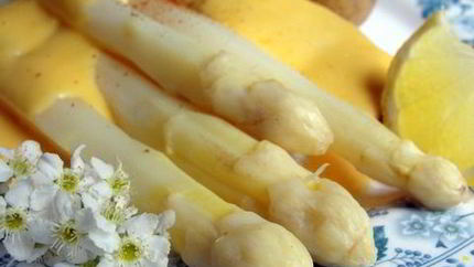 Голландский соус к спарже, совет по варке спаржи