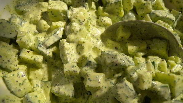 йогуртовый соус с бараго к салату