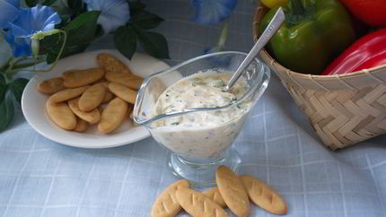 Кефирный соус с зеленью