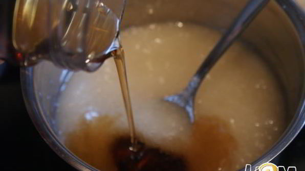 соленый карамельный соус