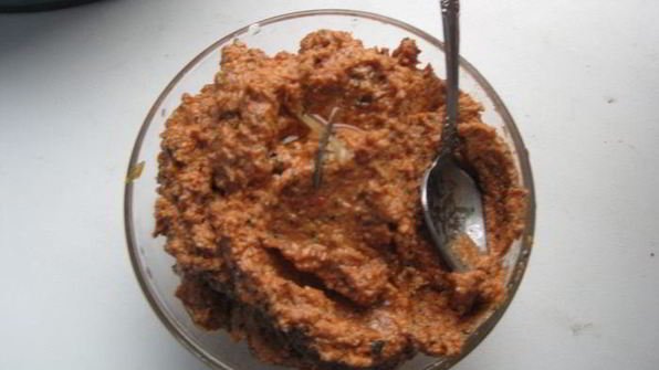 песто с вялеными томатами