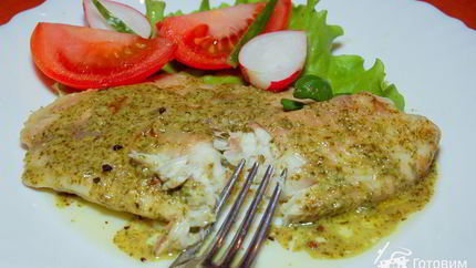 Рыба с соусом Песто
