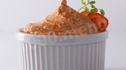 Сырно-коньячный соус к мясу