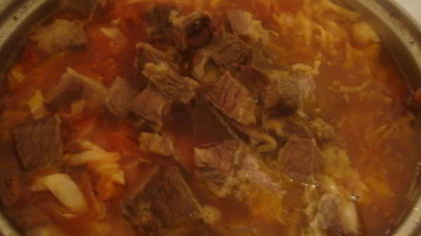 борщ с чесночными булочками