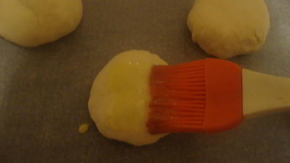 борщ с чесночными булочками