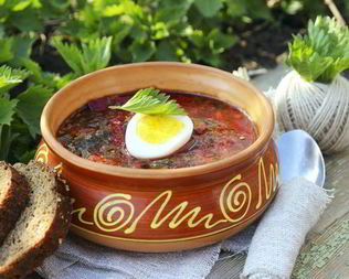 Борщ с крапивой