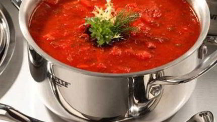 Борщ с квашеной капустой и фасолью