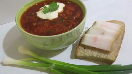 Борщ с квашеной капустой и свеклой