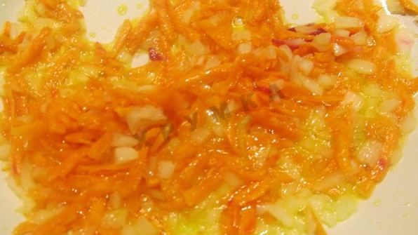 борщ с квашеной капустой и свеклой