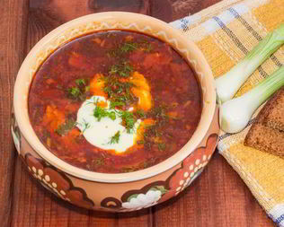 Борщ с ревенем