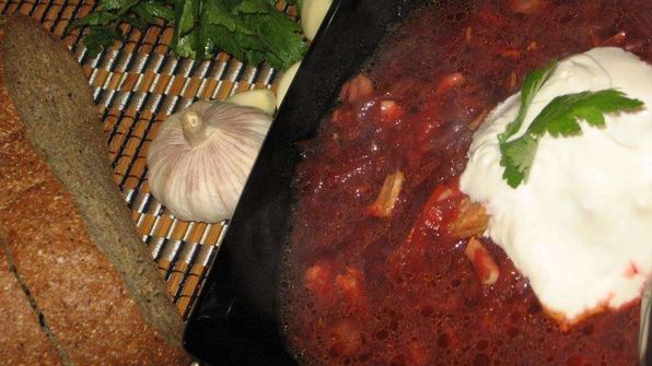 борщ с томатной пастой