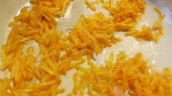 борщ сибирский с фрикадельками и томатной пастой