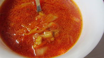 Борщ со сметаной и зеленью