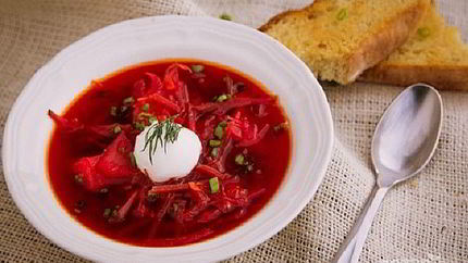 Борщ со свеклой и капустой