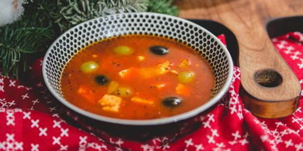 Рецепт борща царского с маслинами и осетриной