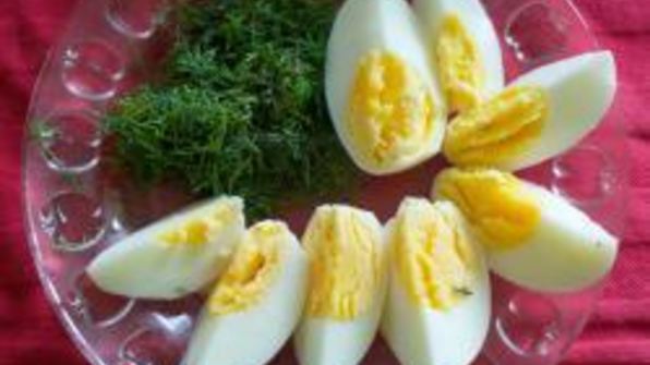 ботвинья — борщ из листьев молодой свеклы