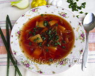 Красный борщ с фасолью