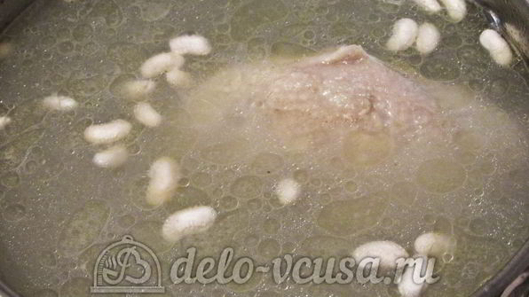 красный борщ с фасолью