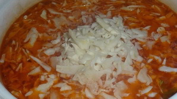 постный борщ с чечевицей и черносливом