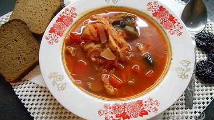 Вегетарианский борщ в мультиварке