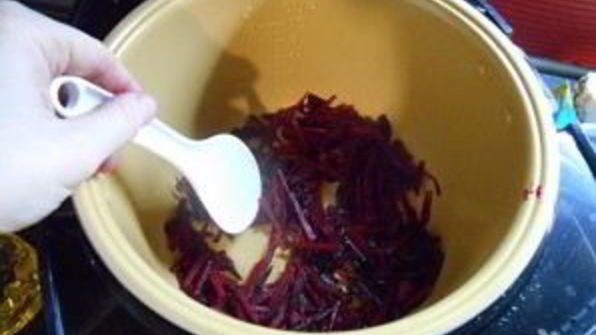 вегетарианский борщ в мультиварке