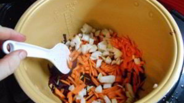 вегетарианский борщ в мультиварке