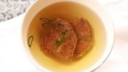 Бульон из говядины на кости