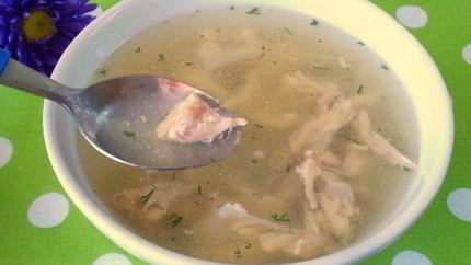 Бульон из куриных костей