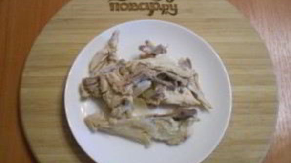 бульон из куриных костей