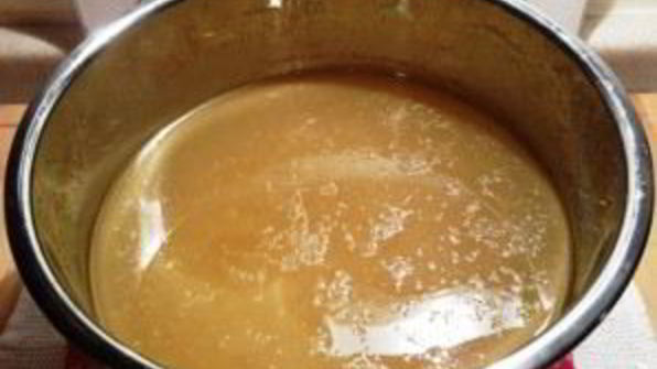 бульон из куриных лапок