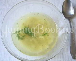 Бульон из куриных шеек