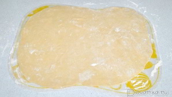 бульон с домашней лапшой