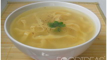 Бульон с лапшой