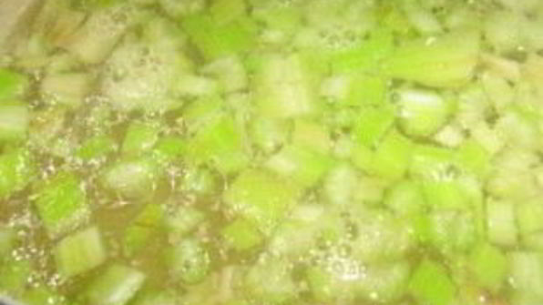 фасолевый суп на курином бульоне