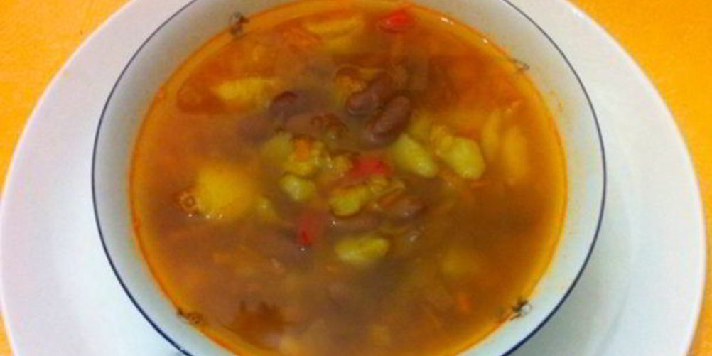 Рецепт фасолевого супа на мясном бульоне