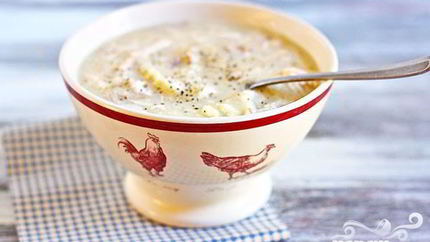 Куриный бульон с клецками