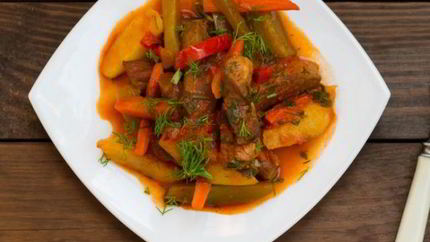 Рагу из индейки с овощами на постном курином бульоне