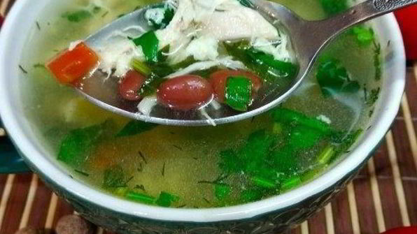 суп на курином бульоне