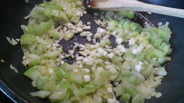 томатный рыбный суп на курином бульоне