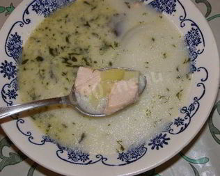 Финский рыбный суп Лохикейтто из семги со сливками