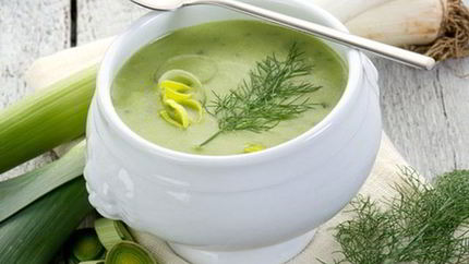 Белый гаспачо с пореем