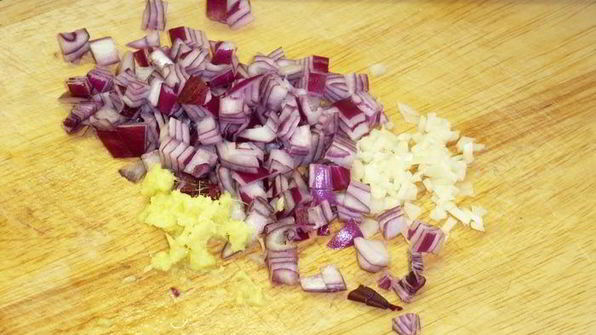 гаспачо с черешней