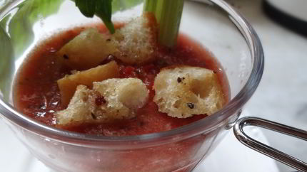 Гаспачо с сухариками