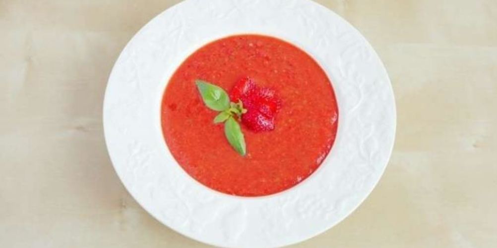 Рецепт холодного клубничного гаспачо