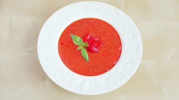 холодный клубничный гаспачо