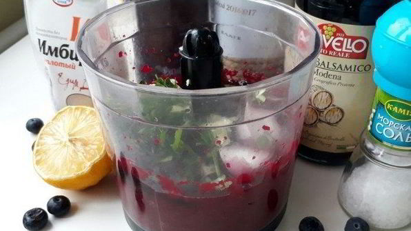 свекольно-ягодный гаспачо
