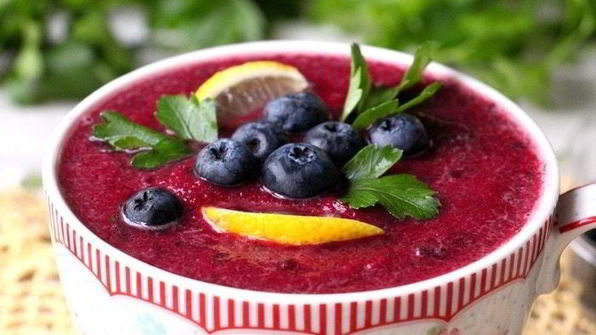 свекольно-ягодный гаспачо