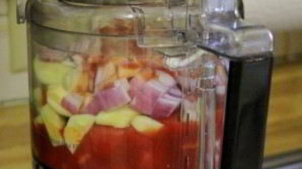 сыроедческий гаспачо