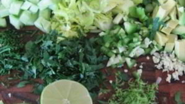 зеленый гаспачо для сыроедов